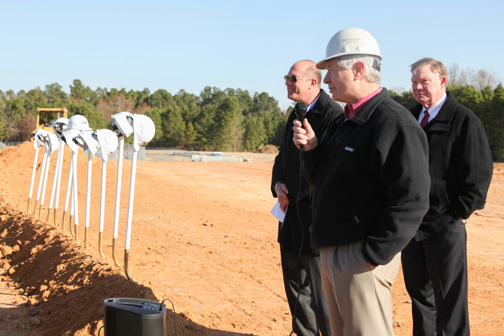 Mark Seiter speaking at the groundbreaking ceremony