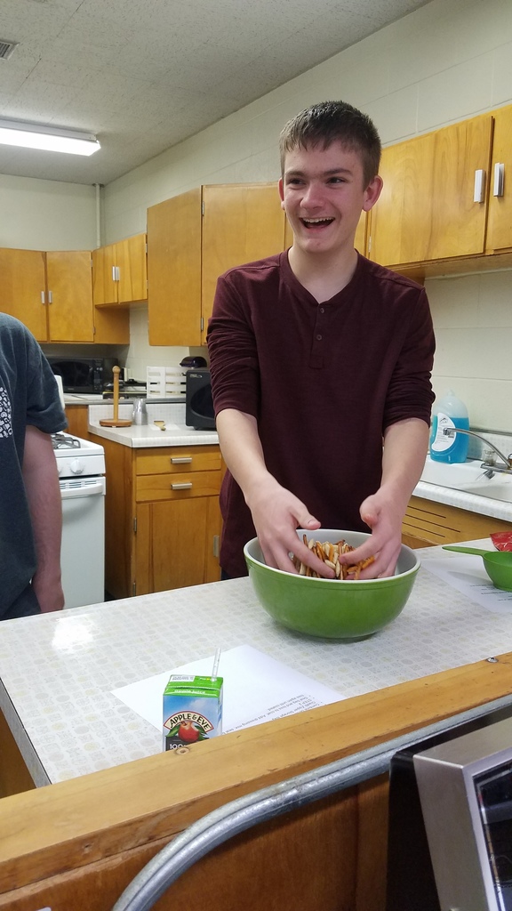 Making snack mix