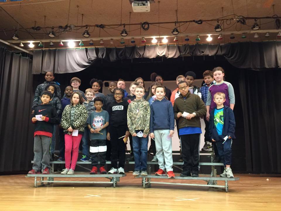 4th Grade Perfect Attendance group photo 