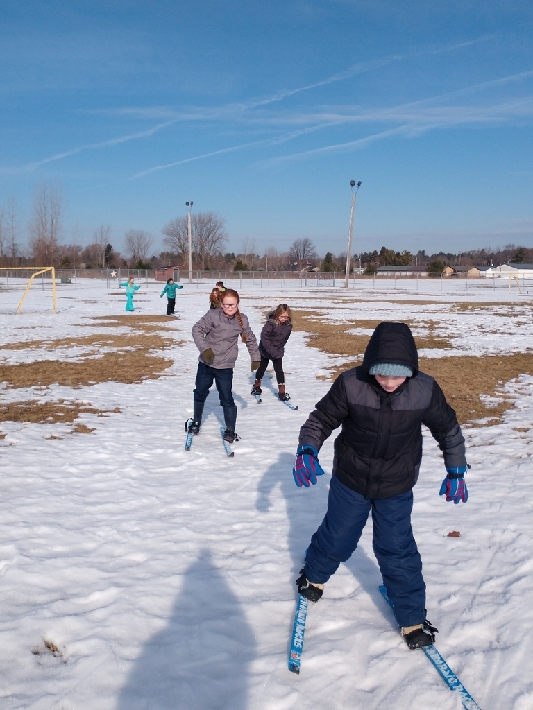 What a great day to be a wolverine! ❤️ 3rd-5th graders were able to go outside and enjoy the nice weather  cross country skiing this morning with Mrs. Stanley!🎿🌞
