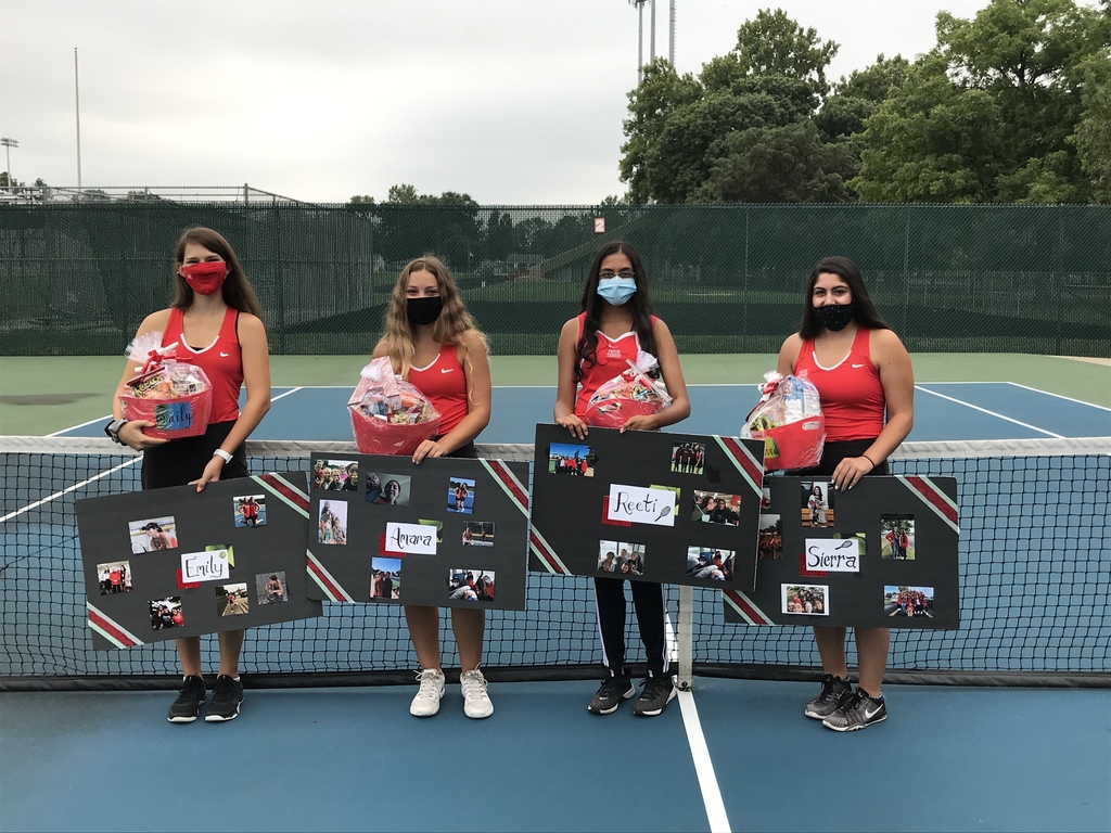 Tennis seniors
