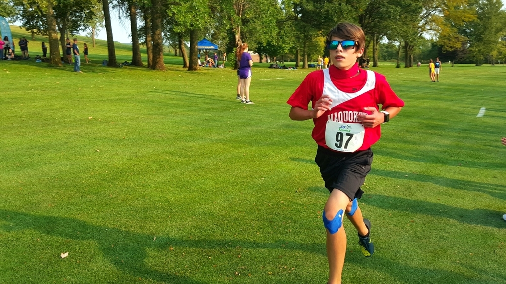 Maquoketa boys cross country