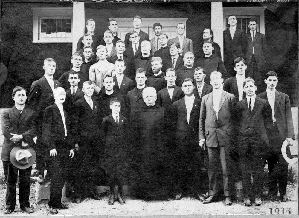 1913 Alumni Association